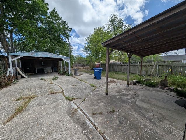 4346 Barrera Dr, Corpus Christi, TX 78416