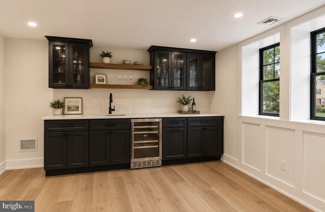 1008 RICHMOND RD, Broomall, PA 19008