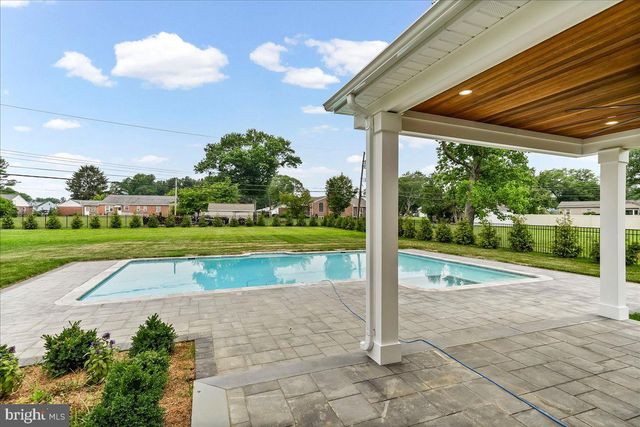 1008 RICHMOND RD, Broomall, PA 19008