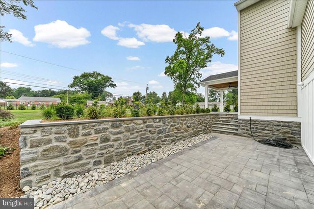 1008 RICHMOND RD, Broomall, PA 19008