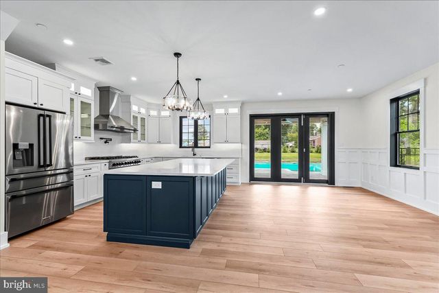1008 RICHMOND RD, Broomall, PA 19008