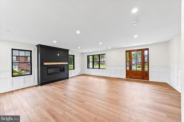 1008 RICHMOND RD, Broomall, PA 19008