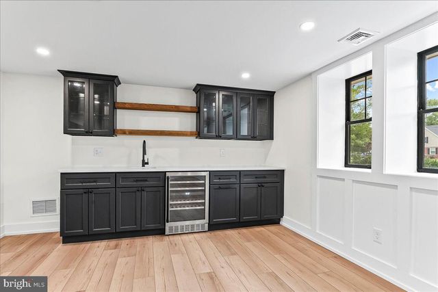 1008 RICHMOND RD, Broomall, PA 19008