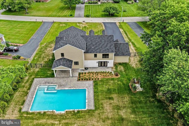 1008 RICHMOND RD, Broomall, PA 19008