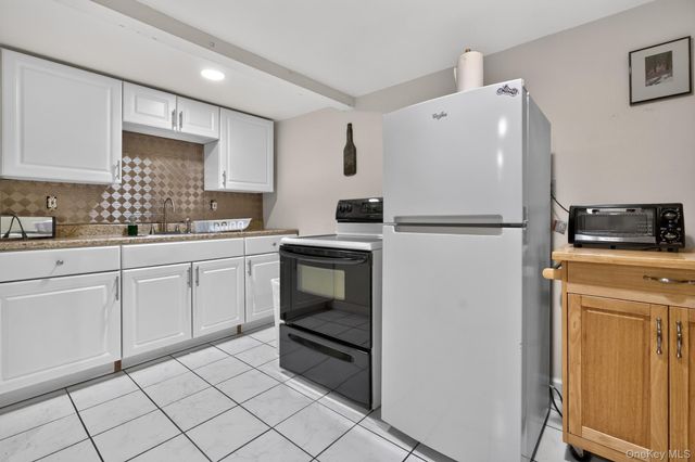 70 S 5th Street, Bethpage, NY 11714
