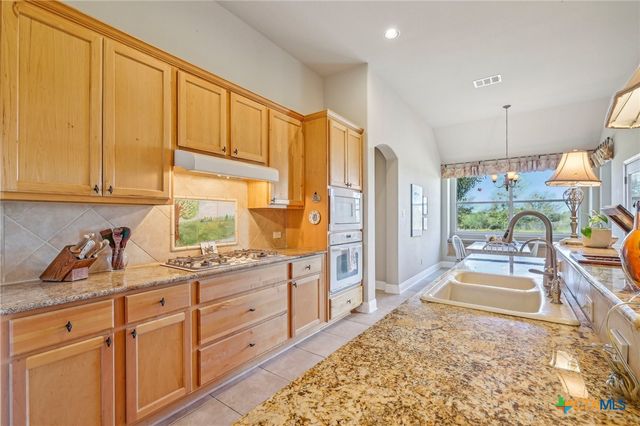 1525 FM 1704, Elgin, TX 78621