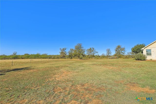 1525 FM 1704, Elgin, TX 78621