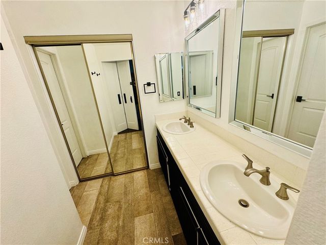 2444 Paseo Circulo, Tustin, CA 92782