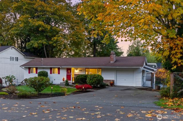 12664 NE 87th Street, Kirkland, WA 98033