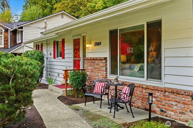 12664 NE 87th Street, Kirkland, WA 98033