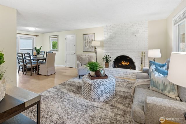 12664 NE 87th Street, Kirkland, WA 98033