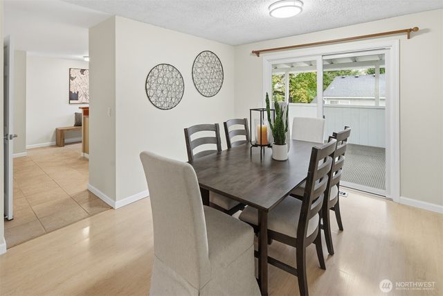 12664 NE 87th Street, Kirkland, WA 98033