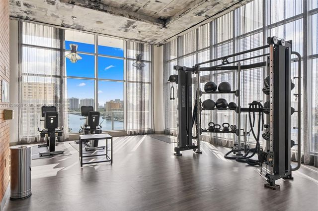 4010 S Ocean Dr T3607, Hollywood, FL 33019