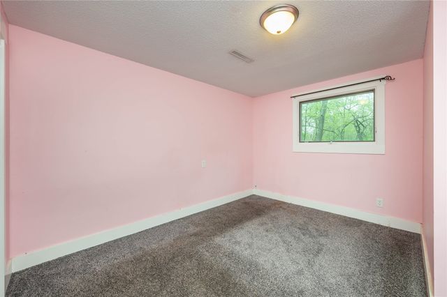 2807 64th Street, Des Moines, IA 50322