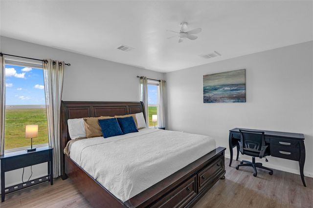 1271 Faggards Slip, Gilchrist, TX 77617