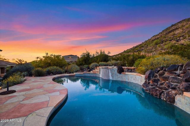 5120 W POTTER Drive, Glendale, AZ 85308