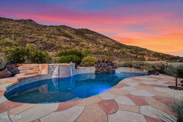 5120 W POTTER Drive, Glendale, AZ 85308