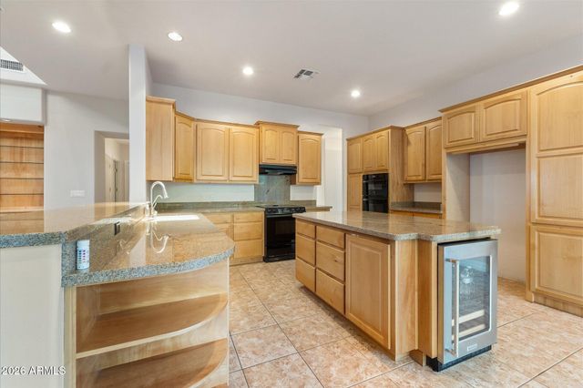 5120 W POTTER Drive, Glendale, AZ 85308