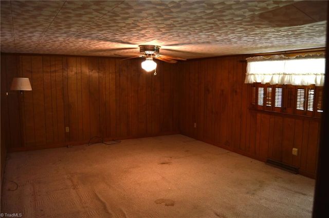183 E Aiken Road, Eden, NC 27288
