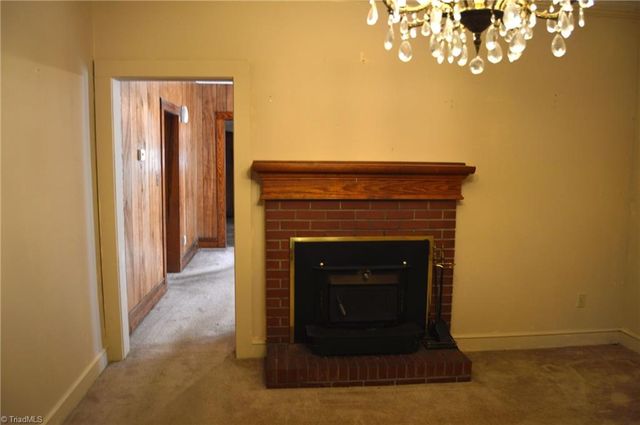 183 E Aiken Road, Eden, NC 27288
