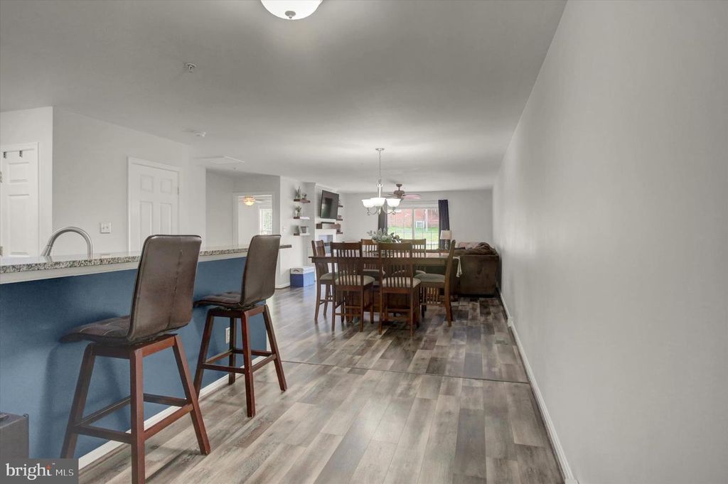 Image 12 of property listing at 7 ECKSTINE CT, Smithsburg, MD 21783