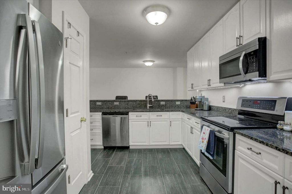 Image 17 of property listing at 7 ECKSTINE CT, Smithsburg, MD 21783