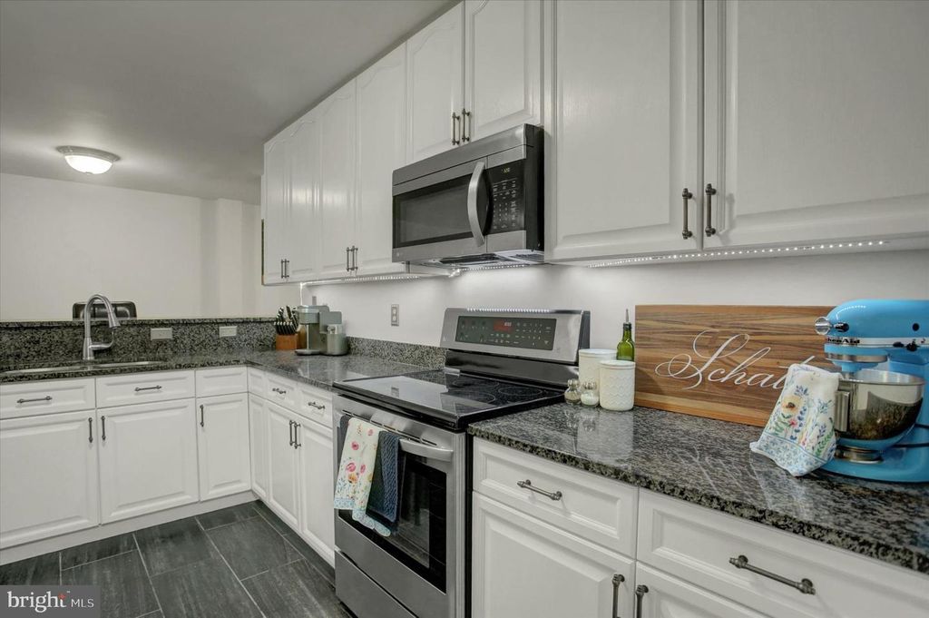 Image 18 of property listing at 7 ECKSTINE CT, Smithsburg, MD 21783