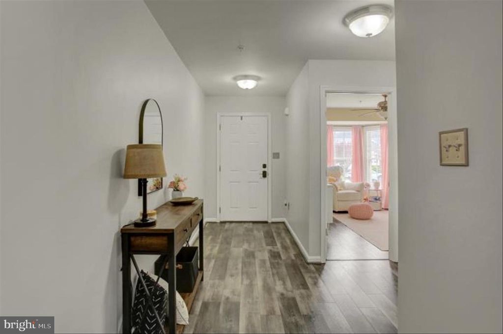 Image 5 of property listing at 7 ECKSTINE CT, Smithsburg, MD 21783