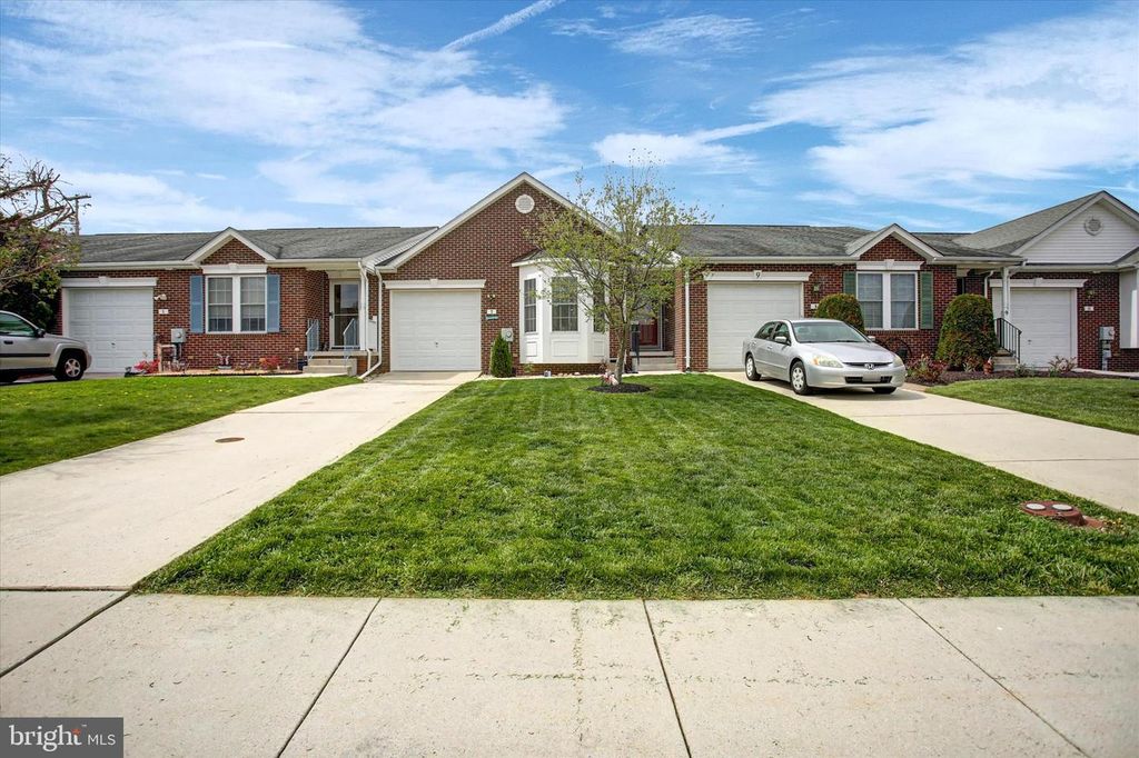 Image 43 of property listing at 7 ECKSTINE CT, Smithsburg, MD 21783