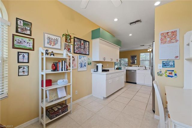25060 Bay Cedar DR, Bonita Springs, FL 34134