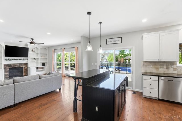 7554 Bridgeford Court, West Chester, OH 45069