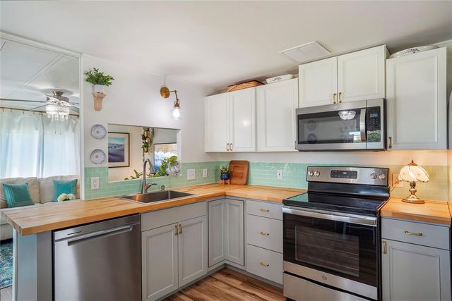512 IMPERIAL DRIVE, North Port, FL 34287