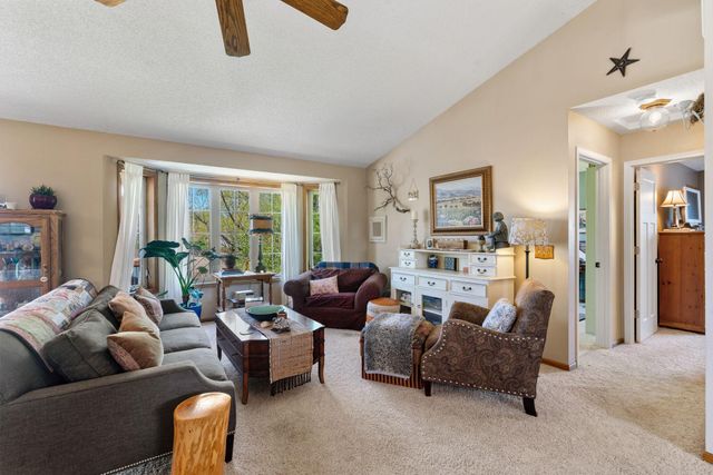 2671 Oakview Lane, Monticello, MN 55362