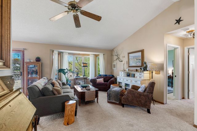 2671 Oakview Lane, Monticello, MN 55362