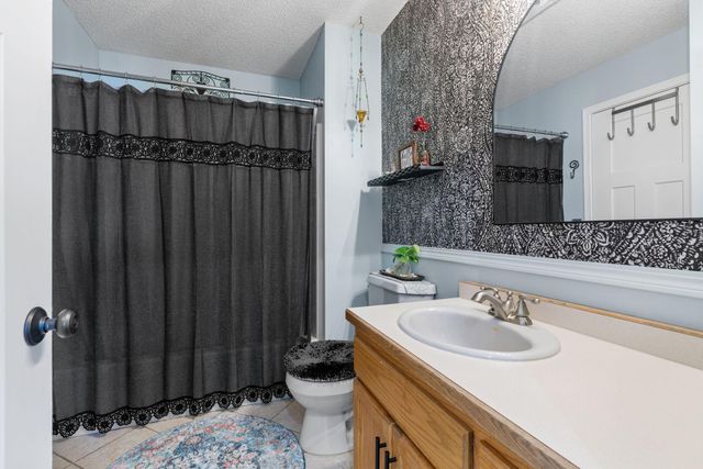 2671 Oakview Lane, Monticello, MN 55362