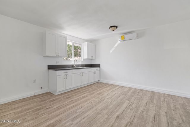 45517 Kingtree Avenue, Lancaster, CA 93534