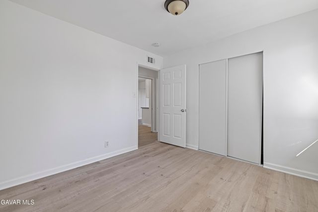 45517 Kingtree Avenue, Lancaster, CA 93534