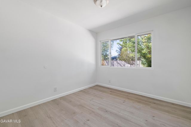 45517 Kingtree Avenue, Lancaster, CA 93534