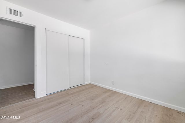 45517 Kingtree Avenue, Lancaster, CA 93534