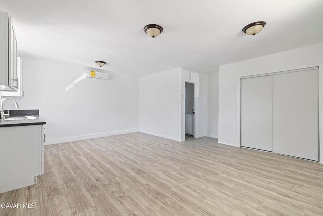 45517 Kingtree Avenue, Lancaster, CA 93534