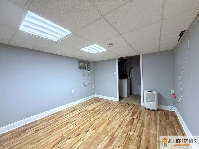 406 Cranbury Road 7, East Brunswick, NJ 08816