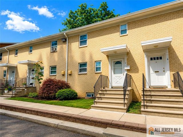 406 Cranbury Road 7, East Brunswick, NJ 08816