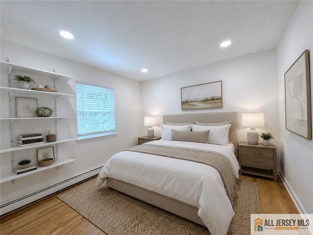 406 Cranbury Road 7, East Brunswick, NJ 08816