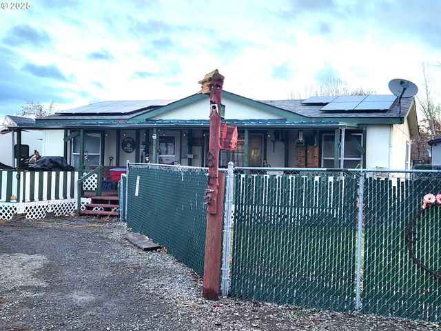 845 W ARCH St, Union, OR 97883