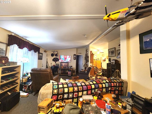 845 W ARCH St, Union, OR 97883