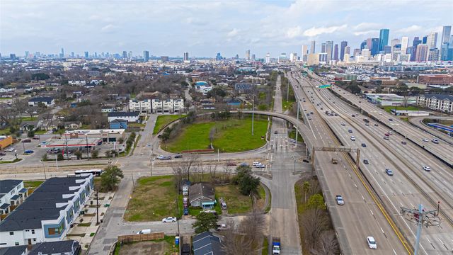 2208 Edmundson Street, Houston, TX 77004