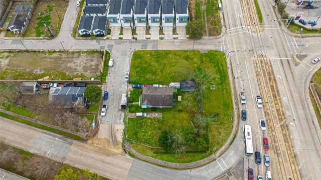 2208 Edmundson Street, Houston, TX 77004