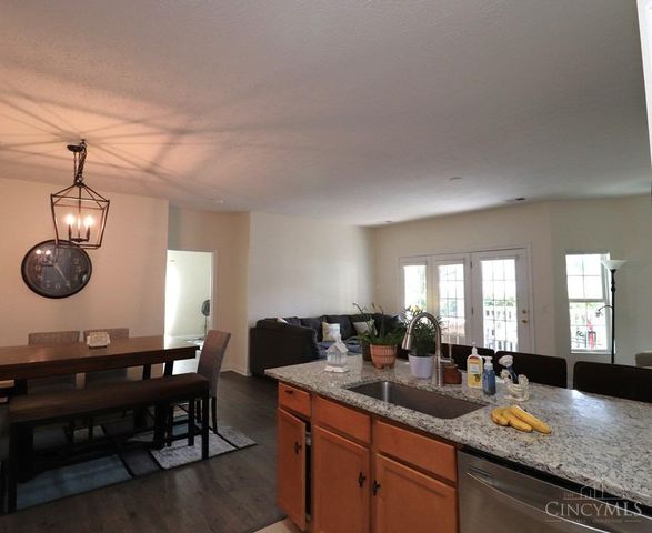 3224 Grand Falls Boulevard, Deerfield Twp., OH 45039