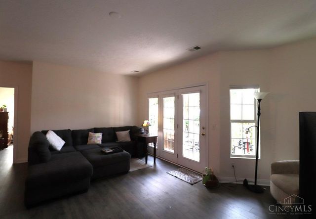 3224 Grand Falls Boulevard, Deerfield Twp., OH 45039