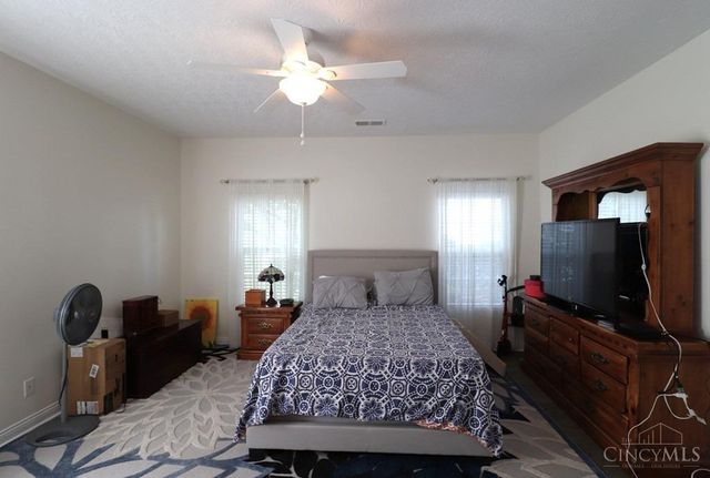 3224 Grand Falls Boulevard, Deerfield Twp., OH 45039